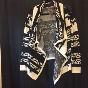 Thick aztec patterned draped Sweater